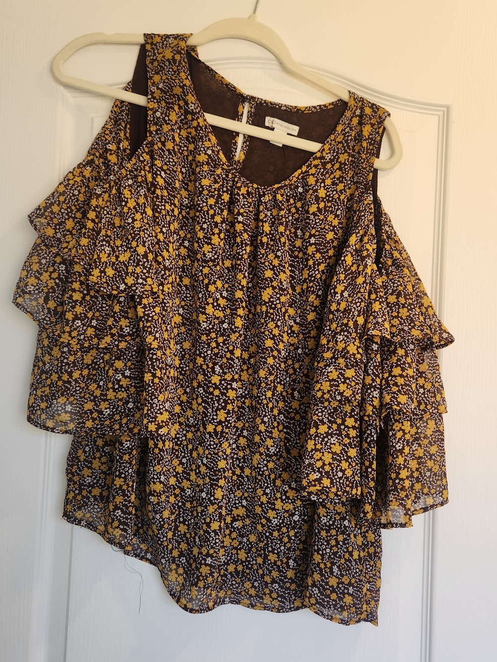 Cato Yellow and Black Floral Cold-Shoulder Blouse L Euc